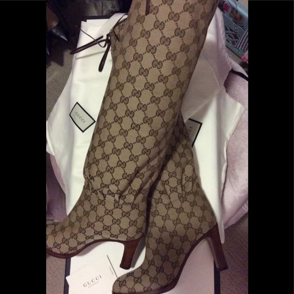 NEW Gucci Lisa GG Canvas Knee High Boots $1290 Sz7 - Picture 5 of 8